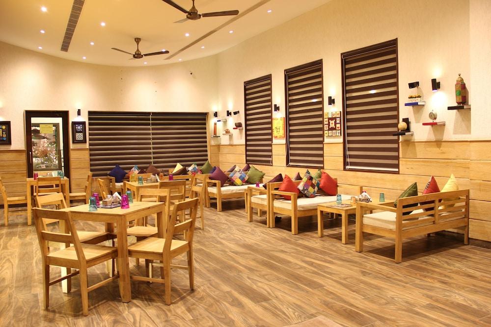 Hotel Ratnawali Jodhpur  Bagian luar foto